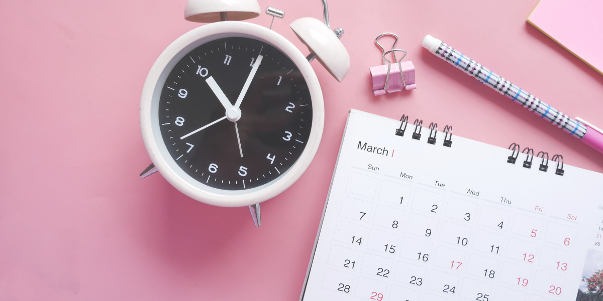 creating a social media content calendar